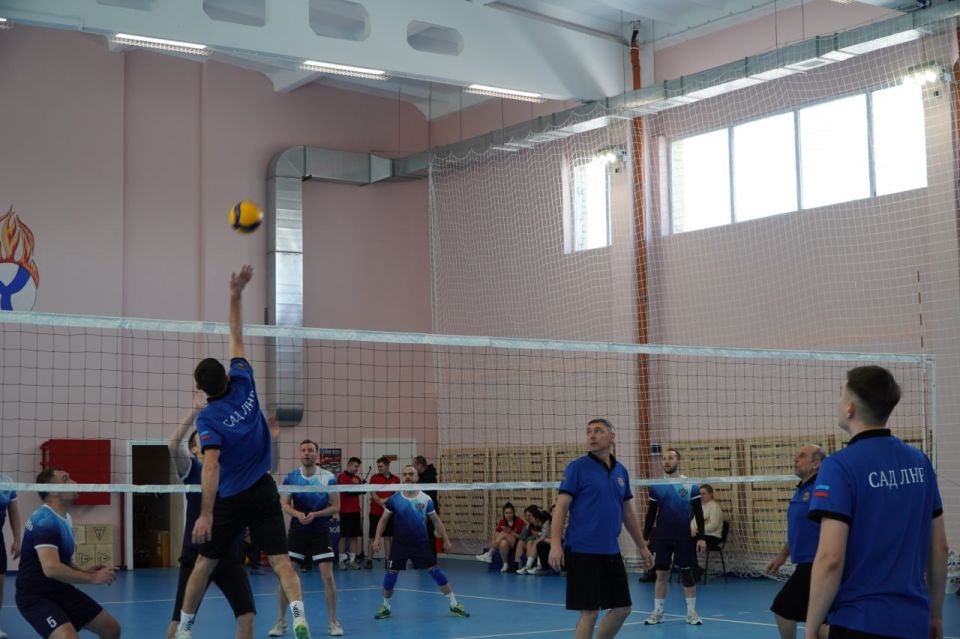 Представители дорожно-транспортной отрасли региона отметили четвертую годовщину признания Россией Луганской Народной Республики спортивным турниром Представители дорожно-транспортной отрасли региона отметили четвертую годовщину признания Россией Луганской Народной Республики спортивным турниром