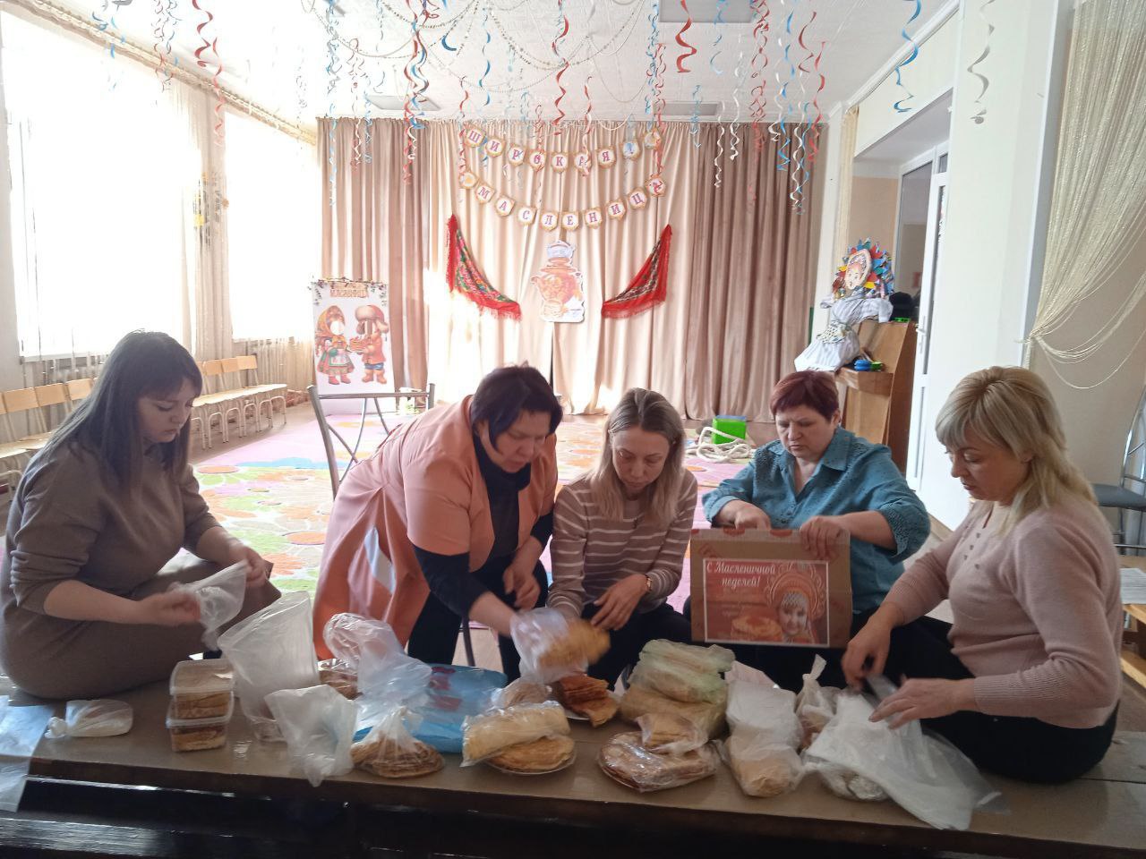 От души спасибо коллективам: От души спасибо коллективам: