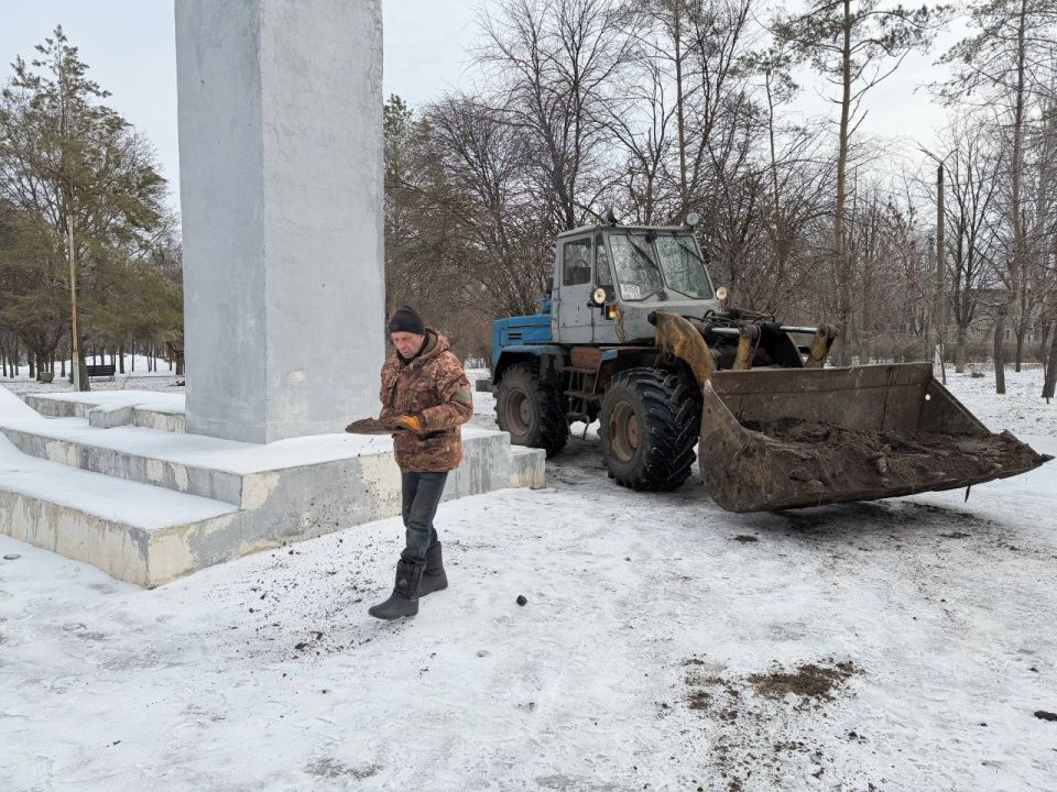 Сергей Колягин: Еще вчера – борьба с гололедицей, а уже сегодня – с выпавшим снегом Сергей Колягин: Еще вчера – борьба с гололедицей, а уже сегодня – с выпавшим снегом