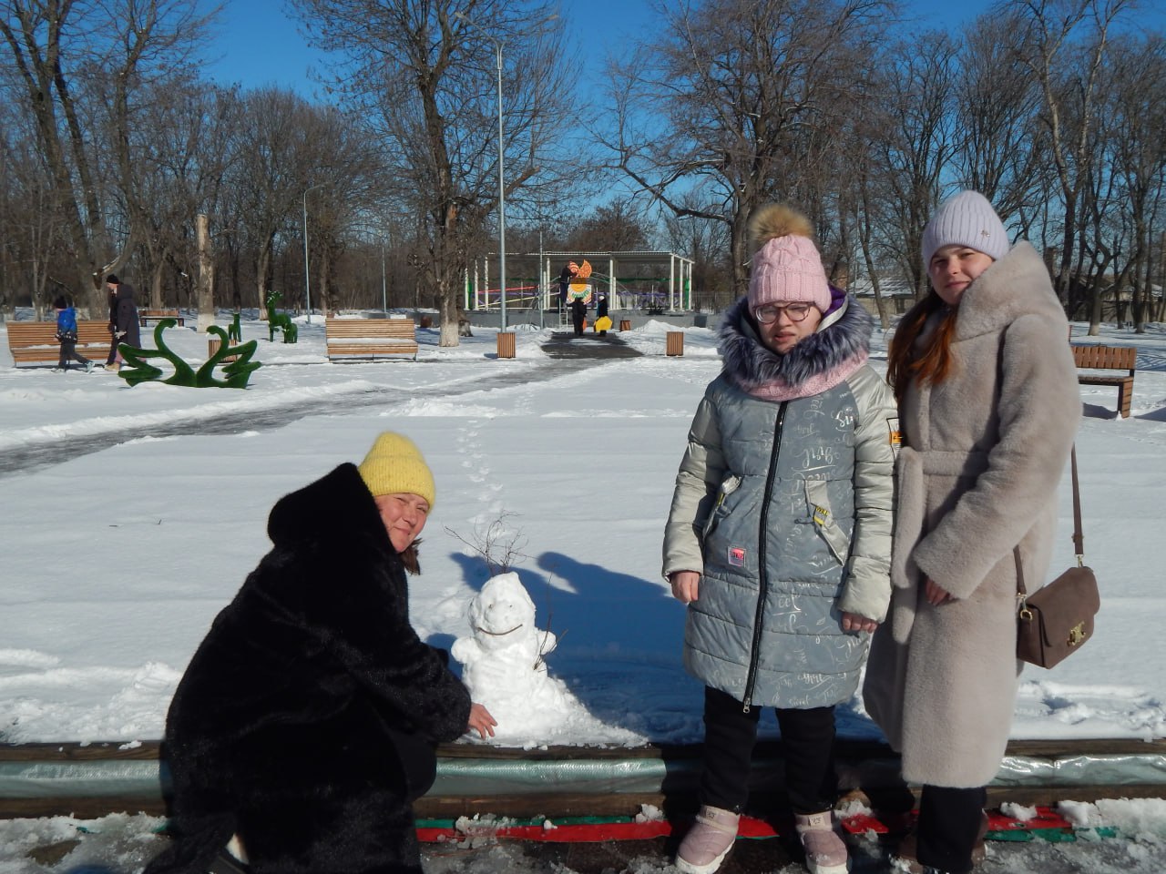 21 февраля в Краснодонском парке культуры и отдыха им. Молодой гвардии состоялась насыщенная детская развлекательная программа, посвящённая Дню защитника Отечества, которая подарила маленьким гостям множество радостных... 21 февраля в Краснодонском парке культуры и отдыха им. Молодой гвардии состоялась насыщенная детская развлекательная программа, посвящённая Дню защитника Отечества, которая подарила маленьким гостям множество радостных...