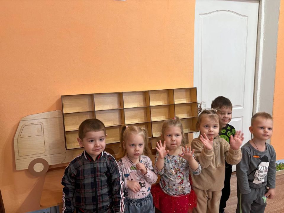 Активистки Женского движения «Единой России» из Тюменской области продолжают марафон добрых дел Активистки Женского движения «Единой России» из Тюменской области продолжают марафон добрых дел