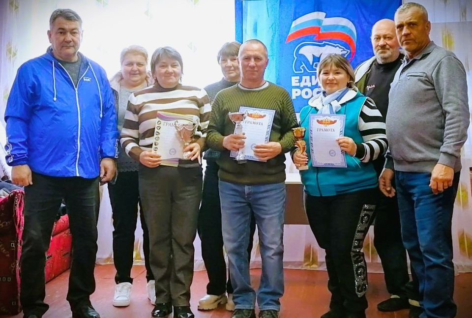 В преддверии Дня Защитника Отечества активисты партии организовали и провели захватывающий шахматно-шашечный турнир, посвященный великому празднику 23 февраля В преддверии Дня Защитника Отечества активисты партии организовали и провели захватывающий шахматно-шашечный турнир, посвященный великому празднику 23 февраля