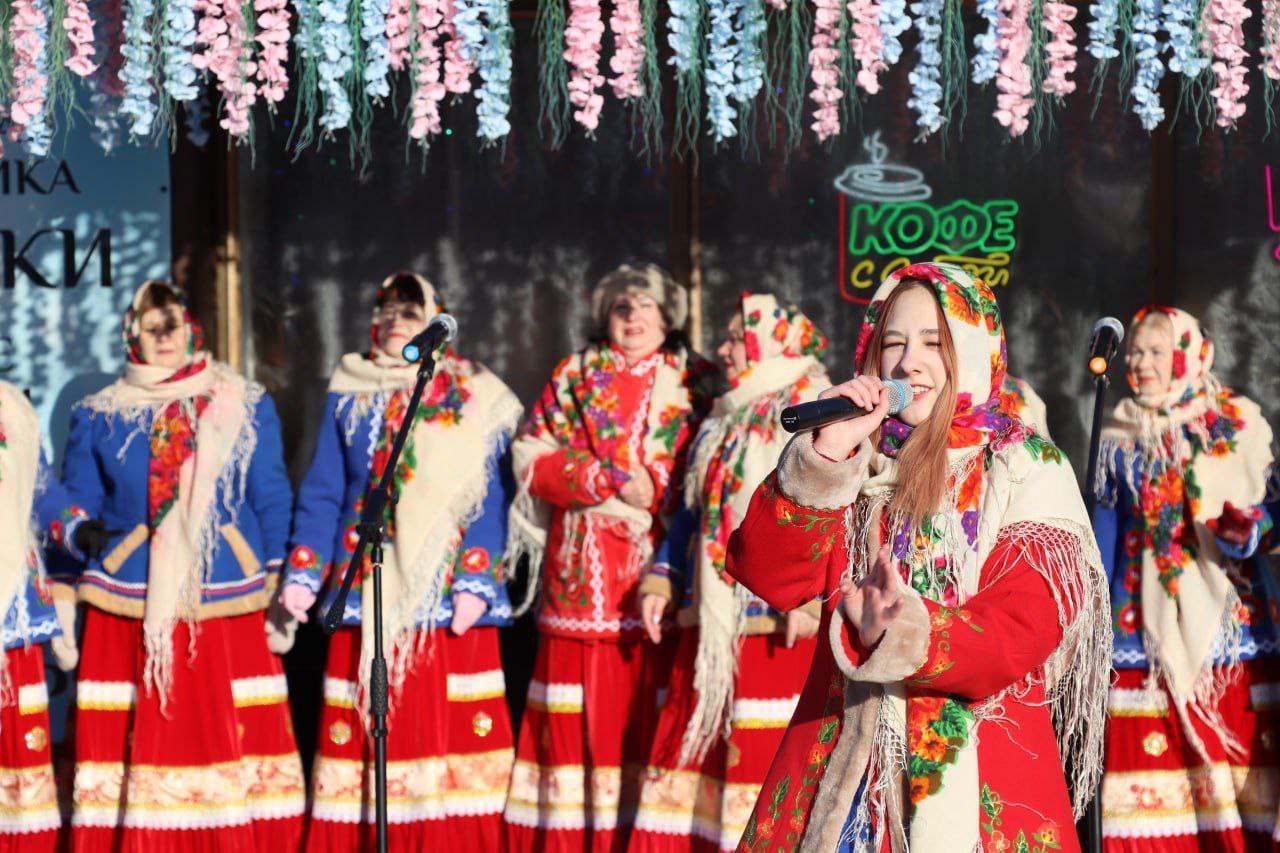 На четырех площадках городского округа прошли Масленичные гуляния