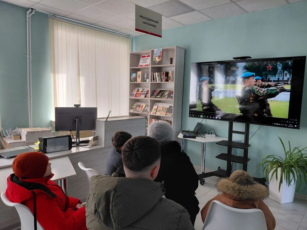 «Герои на экране и в книгах» «Герои на экране и в книгах»