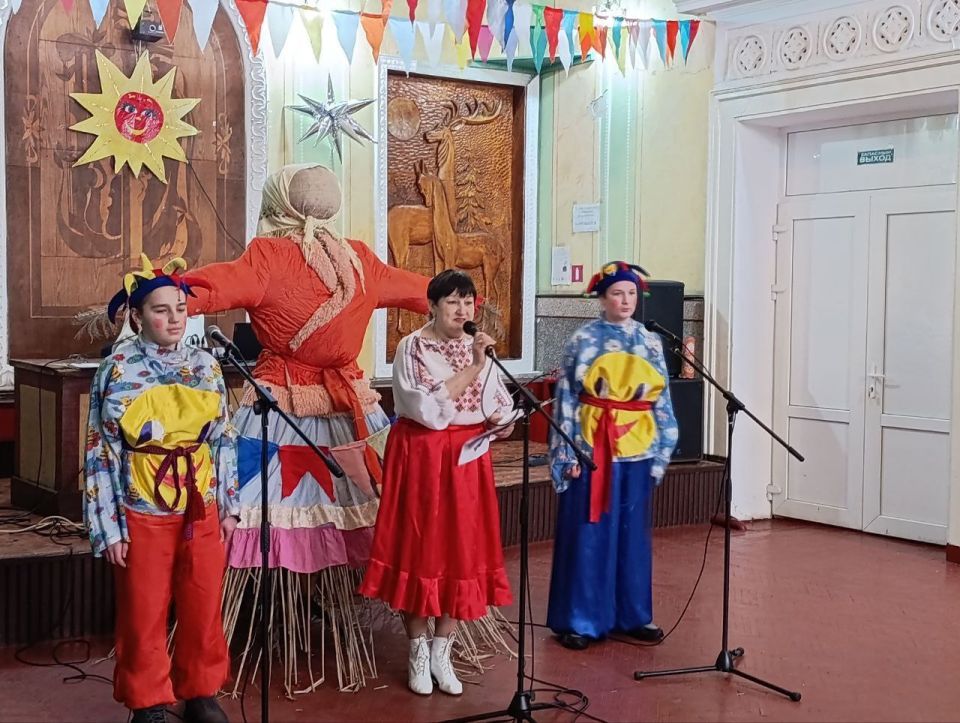 Масленица в Доме культуры имени Шевченко Масленица в Доме культуры имени Шевченко