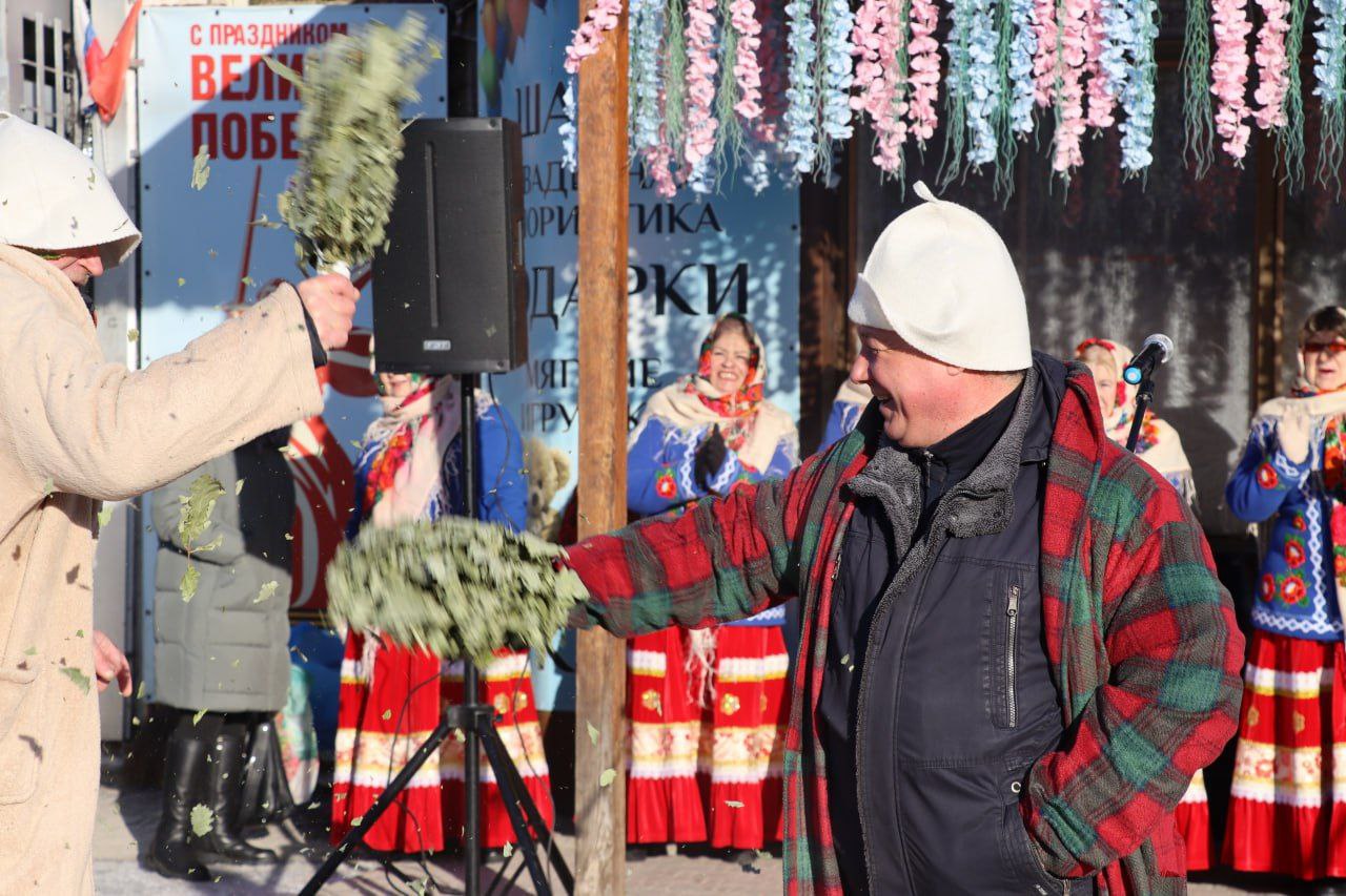 На четырех площадках городского округа прошли Масленичные гуляния На четырех площадках городского округа прошли Масленичные гуляния