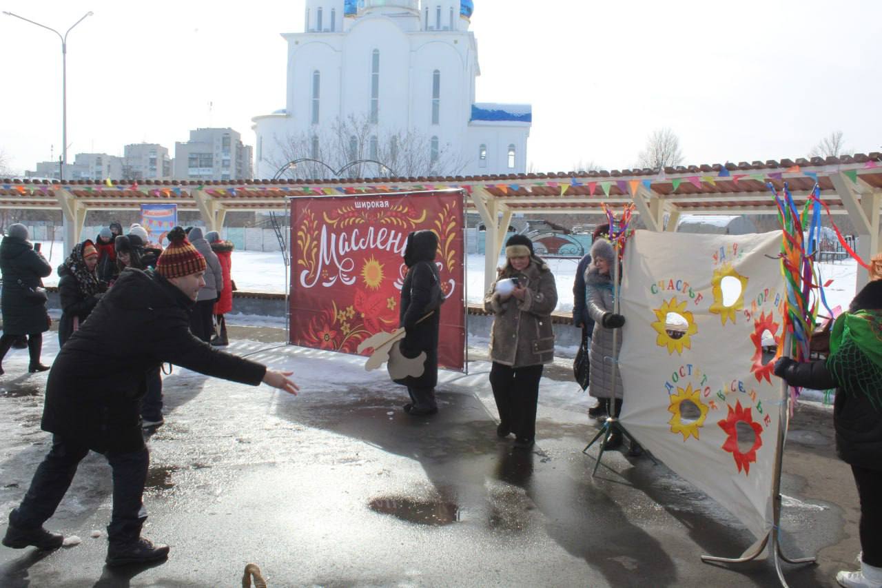 Сергей Козенко: Совместно с жителями округа принял участие в Масленичных гуляниях, которые стали настоящим торжеством весны, радости и тепла, подарив незабываемые впечатления и заряд позитивной энергии Сергей Козенко: Совместно с жителями округа принял участие в Масленичных гуляниях, которые стали настоящим торжеством весны, радости и тепла, подарив незабываемые впечатления и заряд позитивной энергии