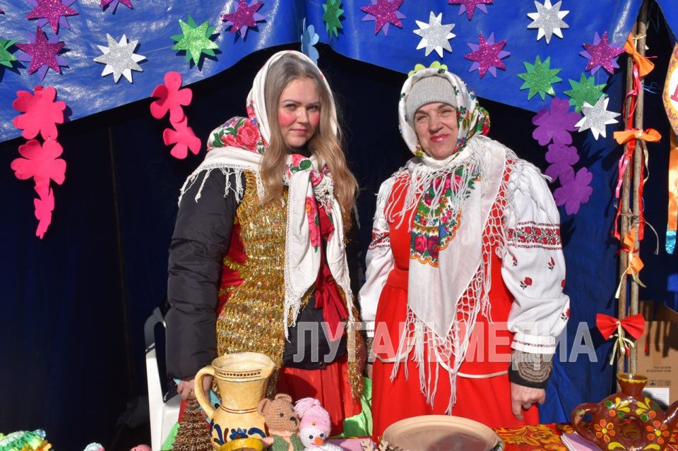 Народные гуляния «Масленичные забавы» состоялись на центральной площади Алчевска Народные гуляния «Масленичные забавы» состоялись на центральной площади Алчевска