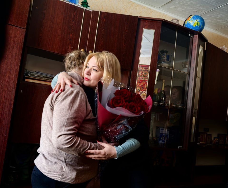 Сегодня, в День защитника Отечества, в Молодогвардейске почтили память старшего лейтенанта милиции Вячеслава Николаевича Литвинова, сотрудника уголовного розыска, который отдал свою жизнь в борьбе с преступностью Сегодня, в День защитника Отечества, в Молодогвардейске почтили память старшего лейтенанта милиции Вячеслава Николаевича Литвинова, сотрудника уголовного розыска, который отдал свою жизнь в борьбе с преступностью