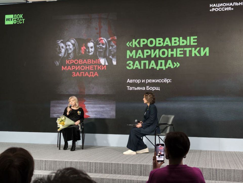 Анна Сорока: Второй день Международного фестиваля документального кино «RT.Док: Время наших героев», который проходит в Москве на площадке Национального центра «Россия», выдался невероятно насыщенным и продуктивным и, что... Анна Сорока: Второй день Международного фестиваля документального кино «RT.Док: Время наших героев», который проходит в Москве на площадке Национального центра «Россия», выдался невероятно насыщенным и продуктивным и, что...