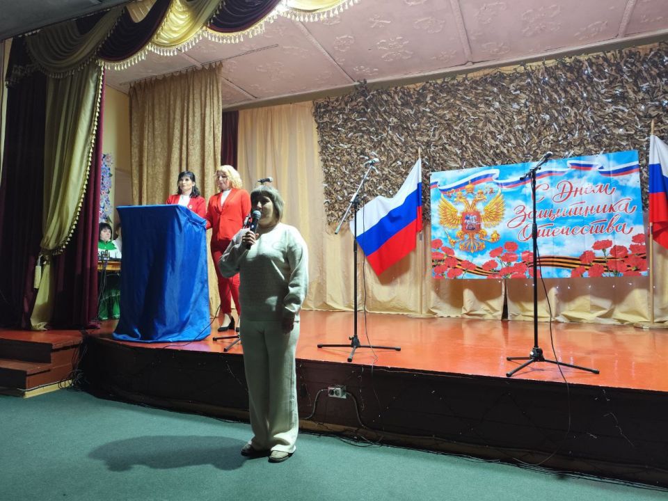 В пгт Городище прошел концерт "Для вас, защитники Отечества" В пгт Городище прошел концерт "Для вас, защитники Отечества"