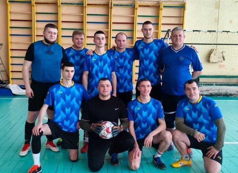 В Антраците на базе МБУ «Спортивный комплекс - Антрацит», в преддверии празднования Дня защитника Отечества, прошёл турнир по мини-футболу среди команд сотрудников территориальных органов Министерства внутренних дел России... В Антраците на базе МБУ «Спортивный комплекс - Антрацит», в преддверии празднования Дня защитника Отечества, прошёл турнир по мини-футболу среди команд сотрудников территориальных органов Министерства внутренних дел России...