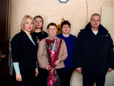 В День защитника Отечества в Молодогвардейске почтили память старшего лейтенанта милиции Вячеслава Николаевича Литвинова, сотрудника уголовного розыска, который отдал свою жизнь в борьбе с преступностью