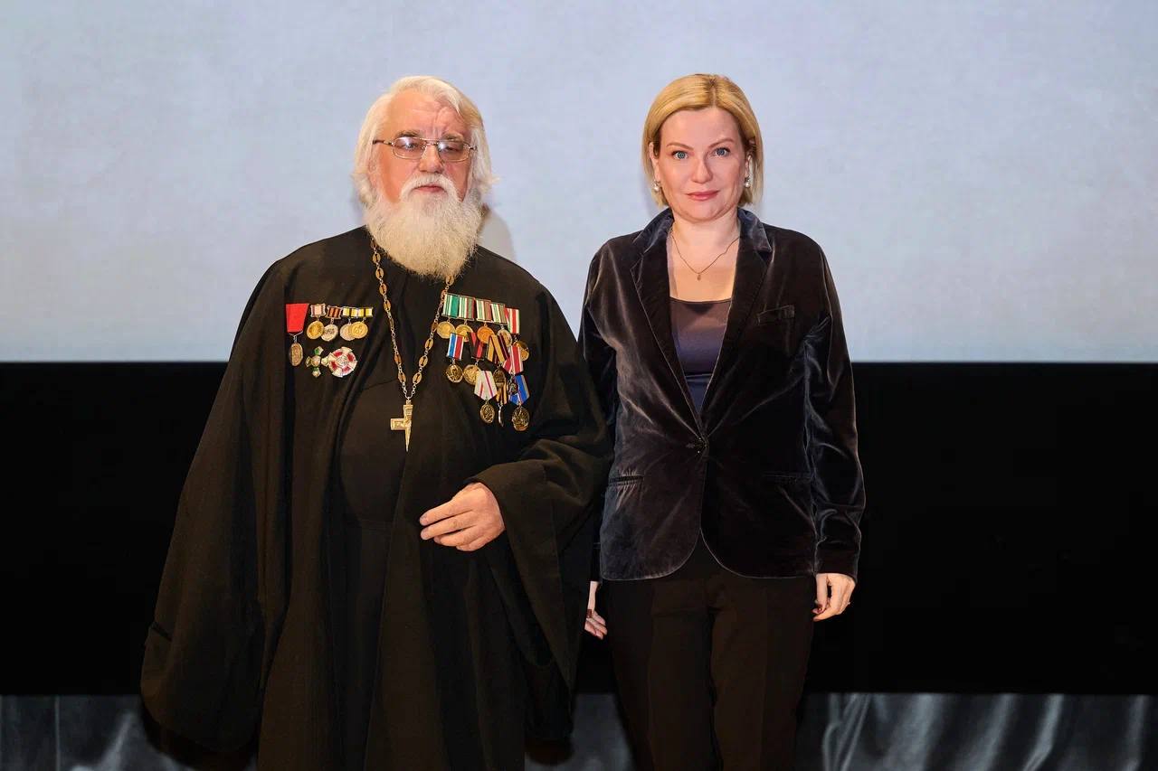 Ольга Любимова: Вручила ведомственные награды Минкультуры России – медали Александра Твардовского Ольга Любимова: Вручила ведомственные награды Минкультуры России – медали Александра Твардовского