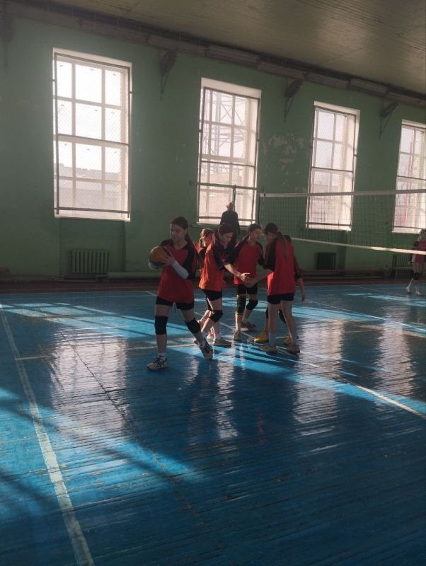 С 19 по 20 февраля спортсменки Краснолучской детско-юношеской спортивной школы № 2 сражались за победу на Первенстве ЛНР по волейболу среди девочек 2012 года рождения и младше в городе Луганск С 19 по 20 февраля спортсменки Краснолучской детско-юношеской спортивной школы № 2 сражались за победу на Первенстве ЛНР по волейболу среди девочек 2012 года рождения и младше в городе Луганск