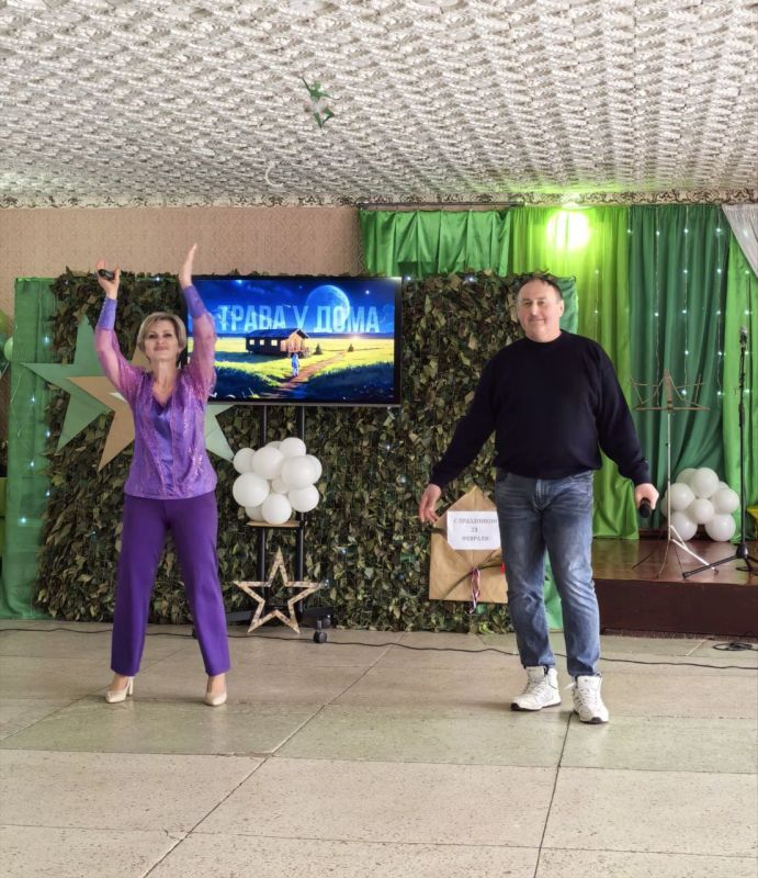 В Булавиновском сельском доме культуры, состоялся праздничный концерт, посвященный Дню защитника Отечества, и всем, кто стоит на страже нашей Родины В Булавиновском сельском доме культуры, состоялся праздничный концерт, посвященный Дню защитника Отечества, и всем, кто стоит на страже нашей Родины