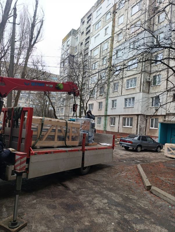 Андрей Рубанцов: В Ровеньках по региональной адресной программе капремонта продолжается замена лифтов в многоквартирных домах Андрей Рубанцов: В Ровеньках по региональной адресной программе капремонта продолжается замена лифтов в многоквартирных домах