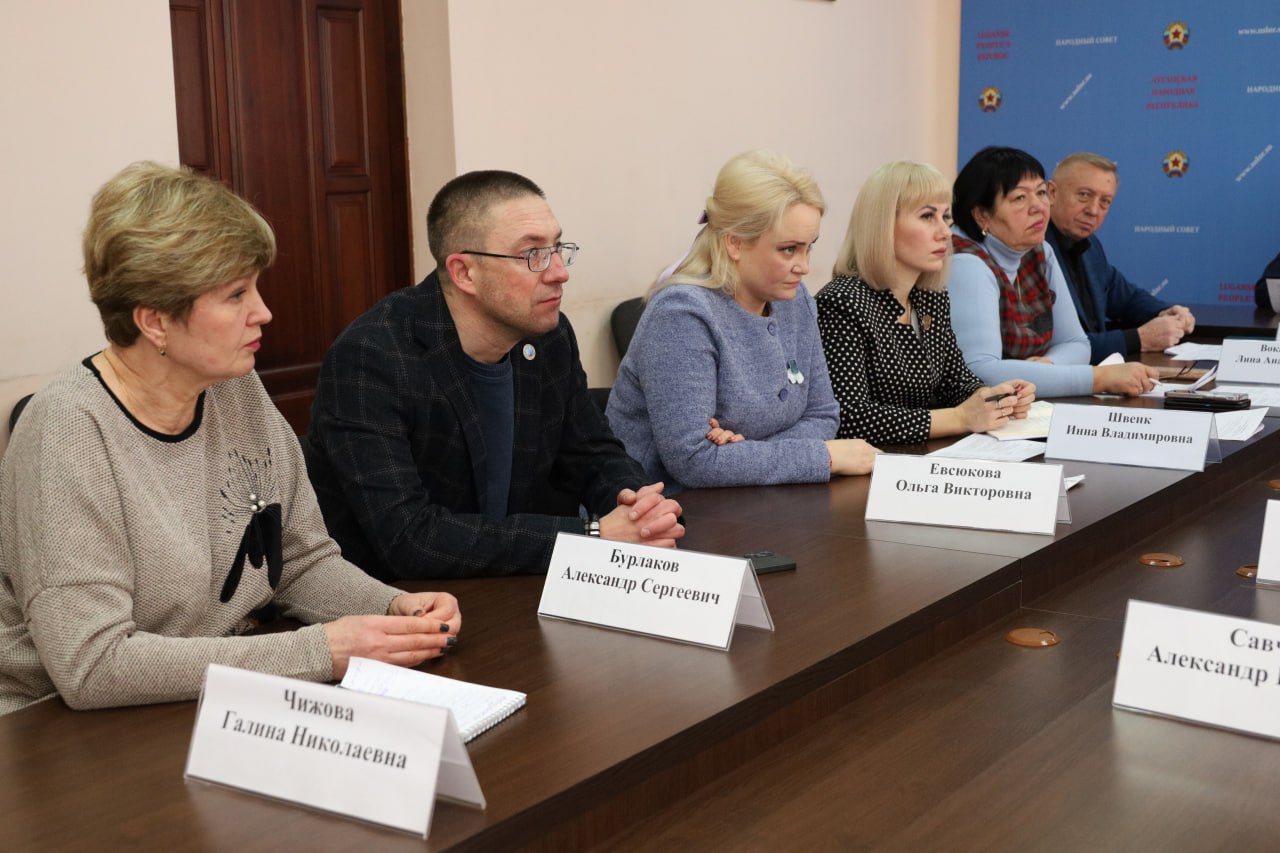 Модернизация среднего профессионального образования, социальные гарантии и цифровизация больниц – в Социальном комитете прошло заседание с профильными ведомствами Модернизация среднего профессионального образования, социальные гарантии и цифровизация больниц – в Социальном комитете прошло заседание с профильными ведомствами