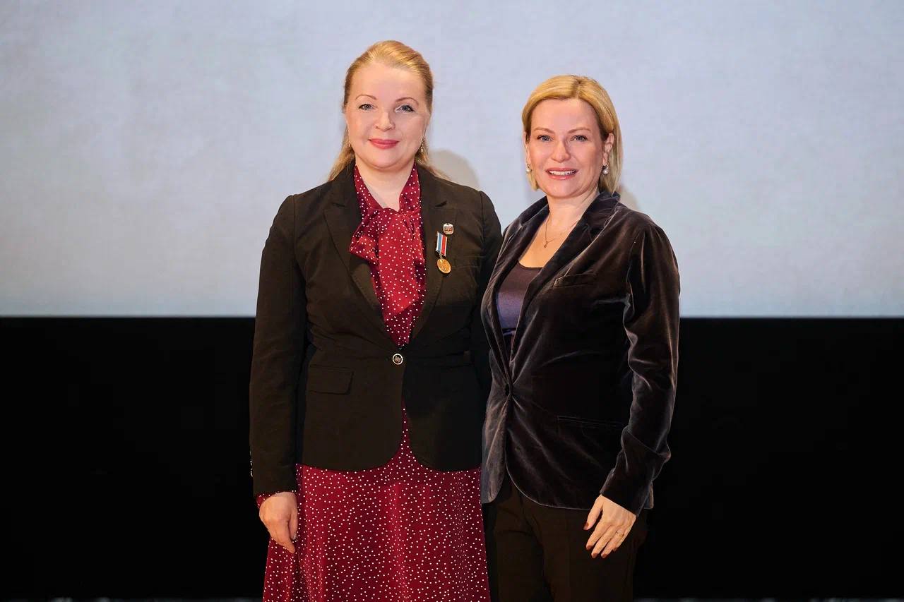 Ольга Любимова: Вручила ведомственные награды Минкультуры России – медали Александра Твардовского Ольга Любимова: Вручила ведомственные награды Минкультуры России – медали Александра Твардовского