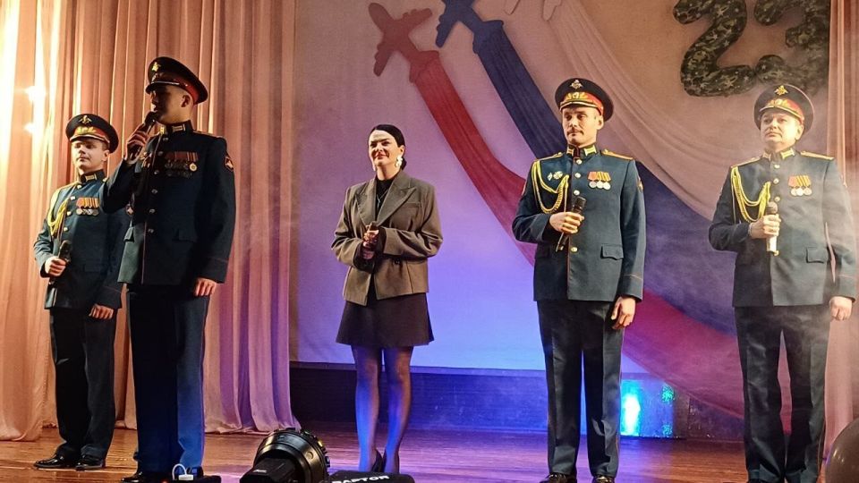 День Защитника Отечества в посёлке Дубовский: концерт «Во Славу Отечества»! День Защитника Отечества в посёлке Дубовский: концерт «Во Славу Отечества»!