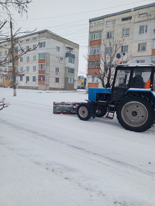 У ПРИРОДЫ НЕТ ПЛОХОЙ ПОГОДЫ, ИЛИ БУДНИ КОММУНАЛЬЩИКОВ У ПРИРОДЫ НЕТ ПЛОХОЙ ПОГОДЫ, ИЛИ БУДНИ КОММУНАЛЬЩИКОВ