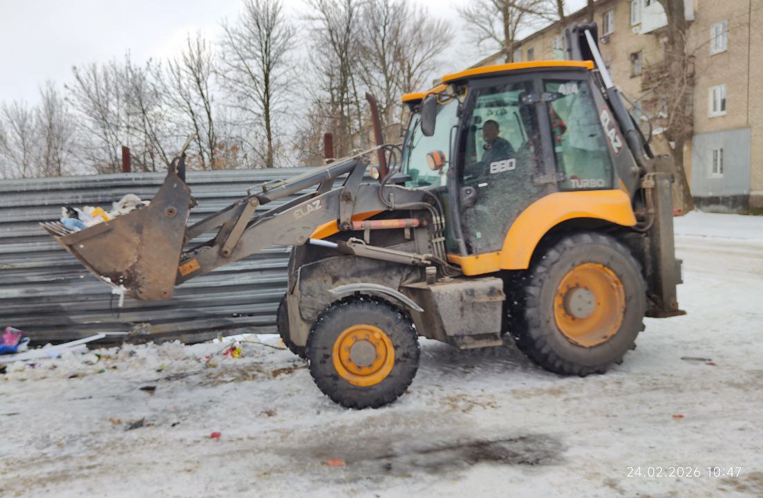 Фотофакт: Сегодня в городе Суходольск прошли работы по наведению порядка на точках сбора твердых коммунальных отходов (ТКО) Фотофакт: Сегодня в городе Суходольск прошли работы по наведению порядка на точках сбора твердых коммунальных отходов (ТКО)