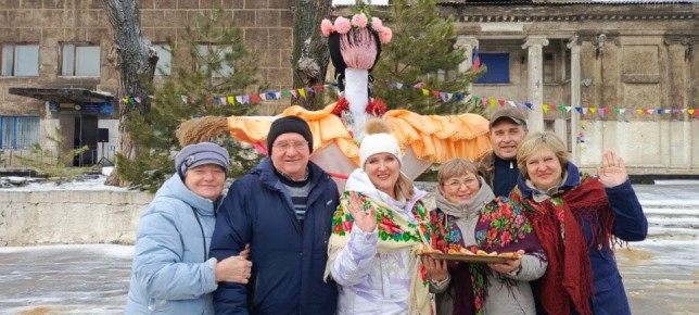 Зинаида Наден: В завершении масленичной недели активисты партийного проекта "Российское село" совместно с работниками филиала "Клуб им. Кирова" провели праздничное мероприятие "Эх, Разгуляй!" для жителей поселка Краснополье