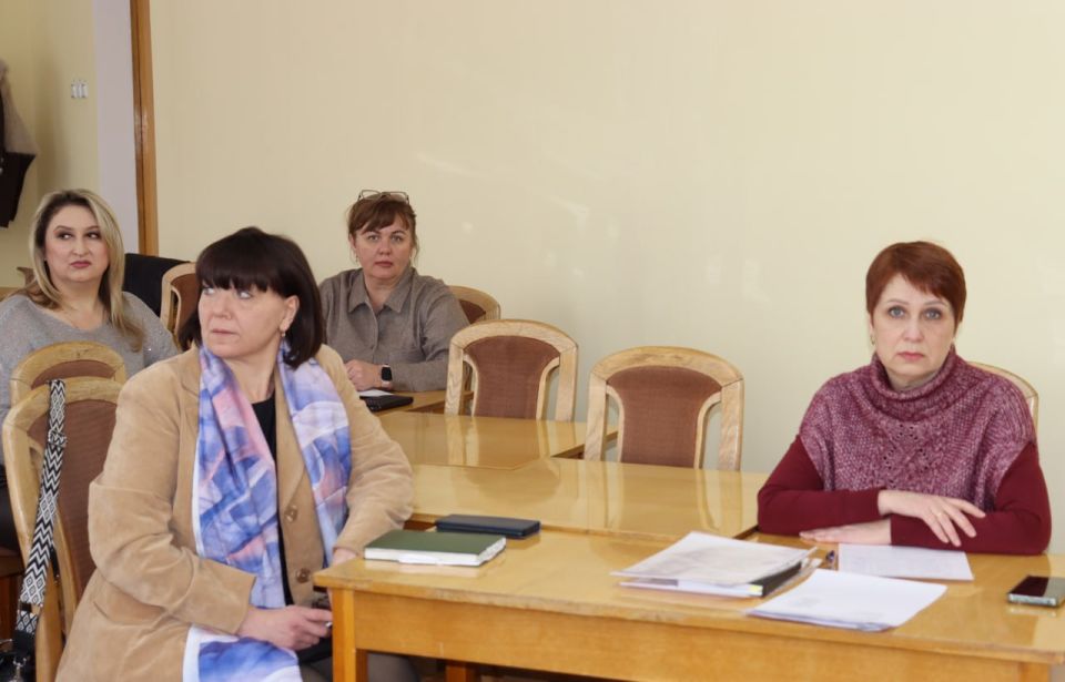 В Стаханове утвердили еще один социальный контракт В Стаханове утвердили еще один социальный контракт