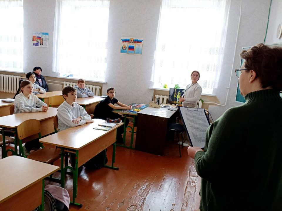 Виктория Сошина: В Антраците прошёл урок мужества в память о герое-земляке Виктория Сошина: В Антраците прошёл урок мужества в память о герое-земляке