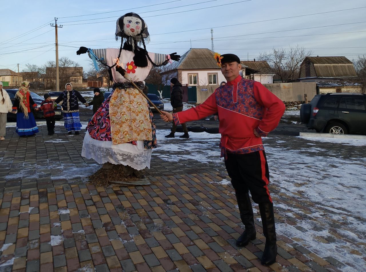 Масленица в Боково-Платово: «Единая Россия» зажгла весенний праздник! Масленица в Боково-Платово: «Единая Россия» зажгла весенний праздник!