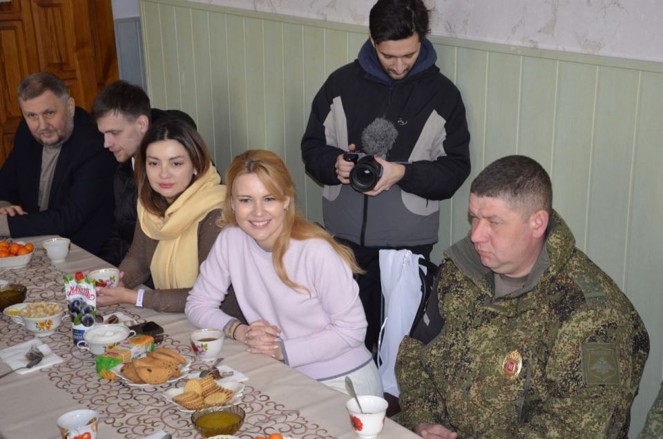В Лутугино состоялся молебен о защитниках Отечества В Лутугино состоялся молебен о защитниках Отечества