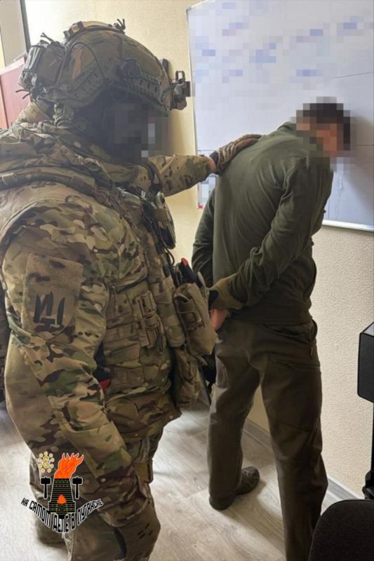 СБУ поймала своих: задержаны командующий логистикой ВВС ВСУ и глава управления СБУ в Житомирской области! СБУ поймала своих: задержаны командующий логистикой ВВС ВСУ и глава управления СБУ в Житомирской области!