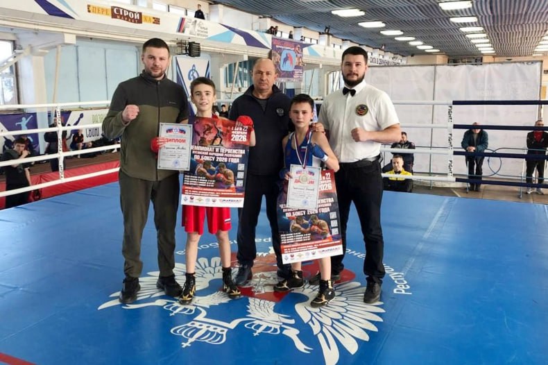 Юные боксёры ЧЦДЮТ показали себя на Первенстве ЛНР