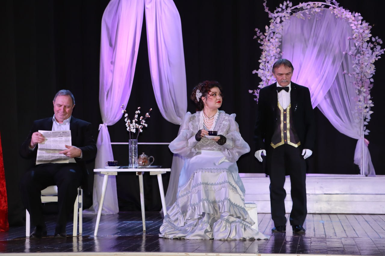 В Ирмино прошла премьера спектакля "Вишневый сад"! В Ирмино прошла премьера спектакля "Вишневый сад"!
