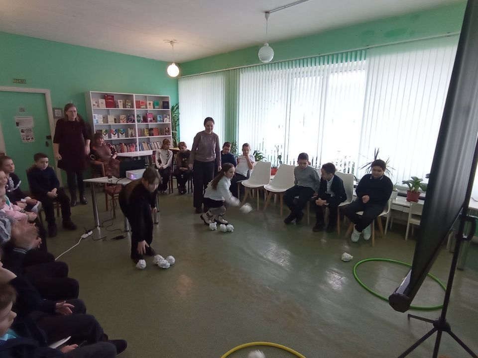 В Кировской детской библиотеке-филиале №1 состоялась интерактивная программа «Безопасная зима» В Кировской детской библиотеке-филиале №1 состоялась интерактивная программа «Безопасная зима»