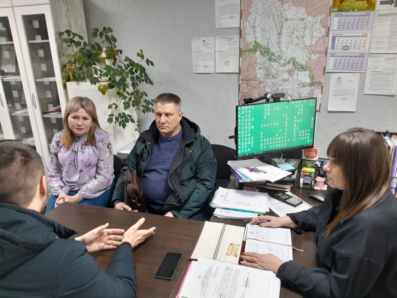 Сегодня в Администрации Беловодского муниципального округа прошла рабочая встреча с директором центра «Мой бизнес ЛНР» Филиппом Дробиняком Сегодня в Администрации Беловодского муниципального округа прошла рабочая встреча с директором центра «Мой бизнес ЛНР» Филиппом Дробиняком