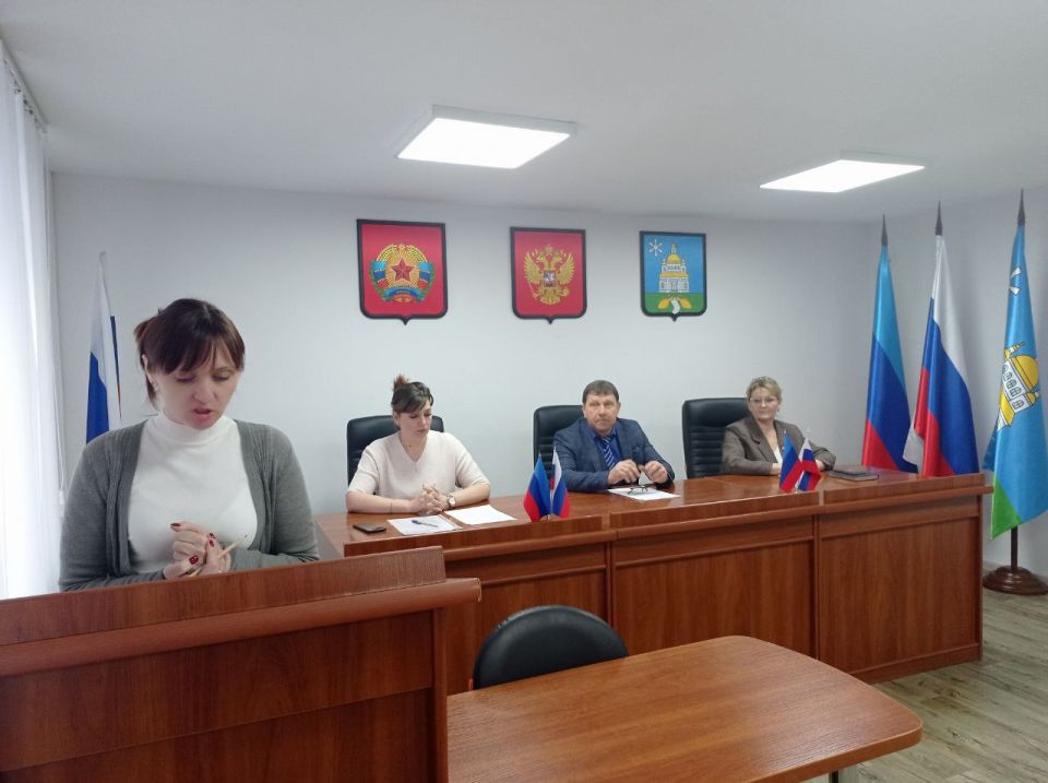 В Совете Новопсковского муниципального округа состоялись заседания профильных комиссий В Совете Новопсковского муниципального округа состоялись заседания профильных комиссий