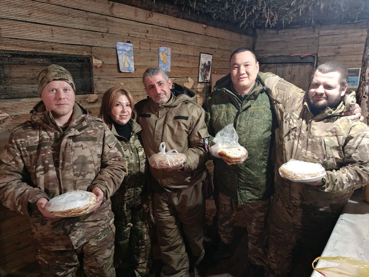 Член Общественной палаты ЛНР, председатель совета регионального отделения Ассоциации юристов России в ЛНР Виктория Тютюнникова поздравила военнослужащих 4 отдельной мотострелковой гвардейской бригады ЛНР, выполняющих задачу... Член Общественной палаты ЛНР, председатель совета регионального отделения Ассоциации юристов России в ЛНР Виктория Тютюнникова поздравила военнослужащих 4 отдельной мотострелковой гвардейской бригады ЛНР, выполняющих задачу...