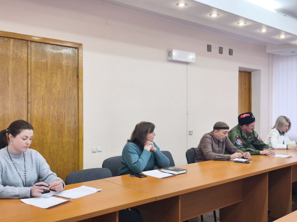 В Администрации городского округа город Кировск ЛНР прошло заседание Совета по вопросам гармонизации межнациональных и этно-конфессиональных отношений на территории муниципального образования городской округ город Кировск ЛНР В Администрации городского округа город Кировск ЛНР прошло заседание Совета по вопросам гармонизации межнациональных и этно-конфессиональных отношений на территории муниципального образования городской округ город Кировск ЛНР