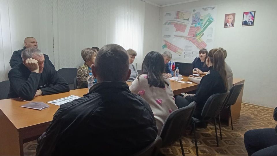 Андрей Рубанцов: Встреча с инициативными жителями по организации ТОС прошло в Ровеньках Андрей Рубанцов: Встреча с инициативными жителями по организации ТОС прошло в Ровеньках