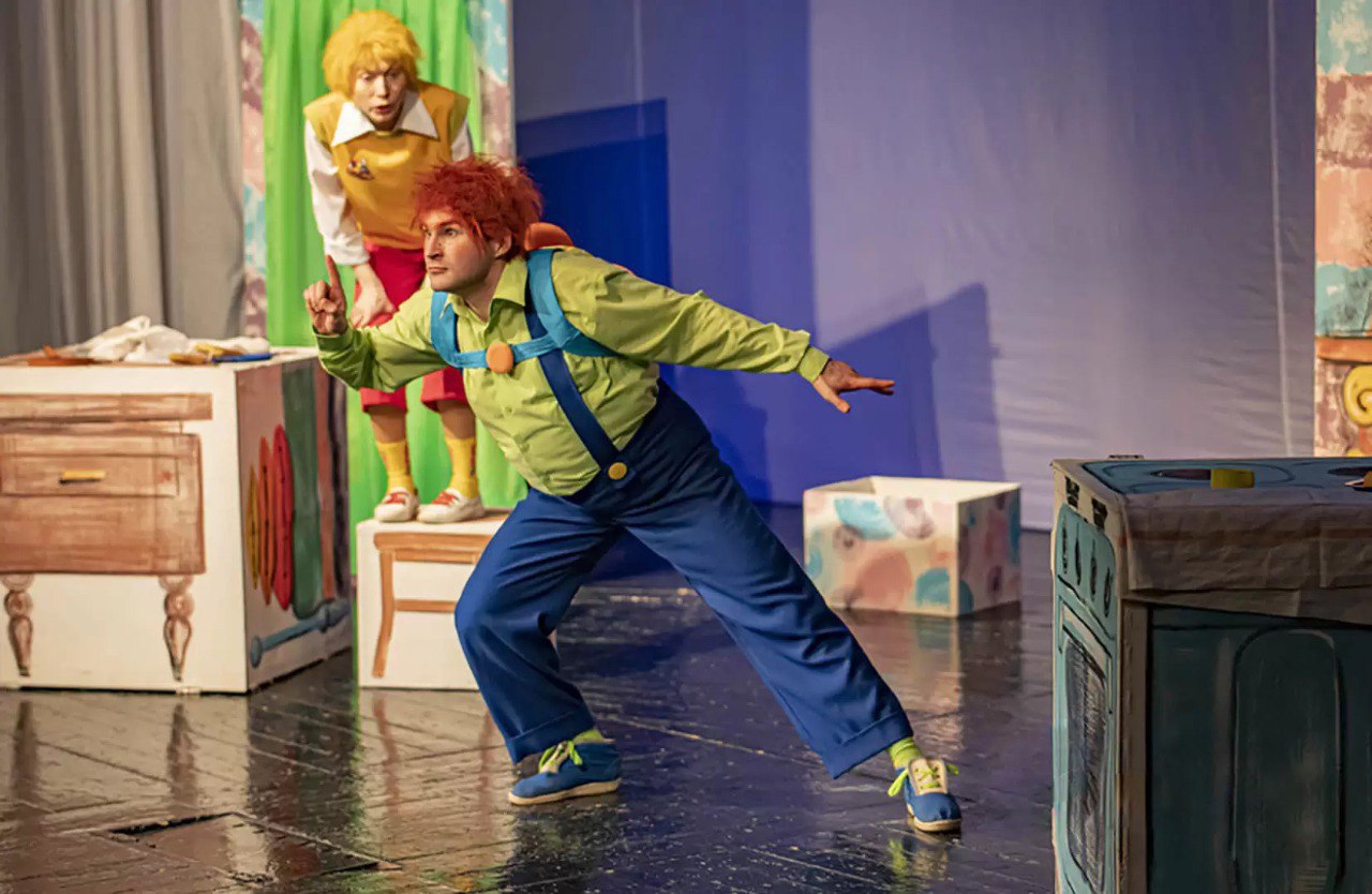 Луганский академический русский драматический театр имени П. Луспекаева приглашает на ближайшие спектакли! Луганский академический русский драматический театр имени П. Луспекаева приглашает на ближайшие спектакли!