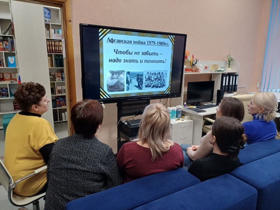 Благодаря национальному проекту "Семья", библиотека превратилась в пространство, где каждый найдет занятие по душе Благодаря национальному проекту "Семья", библиотека превратилась в пространство, где каждый найдет занятие по душе