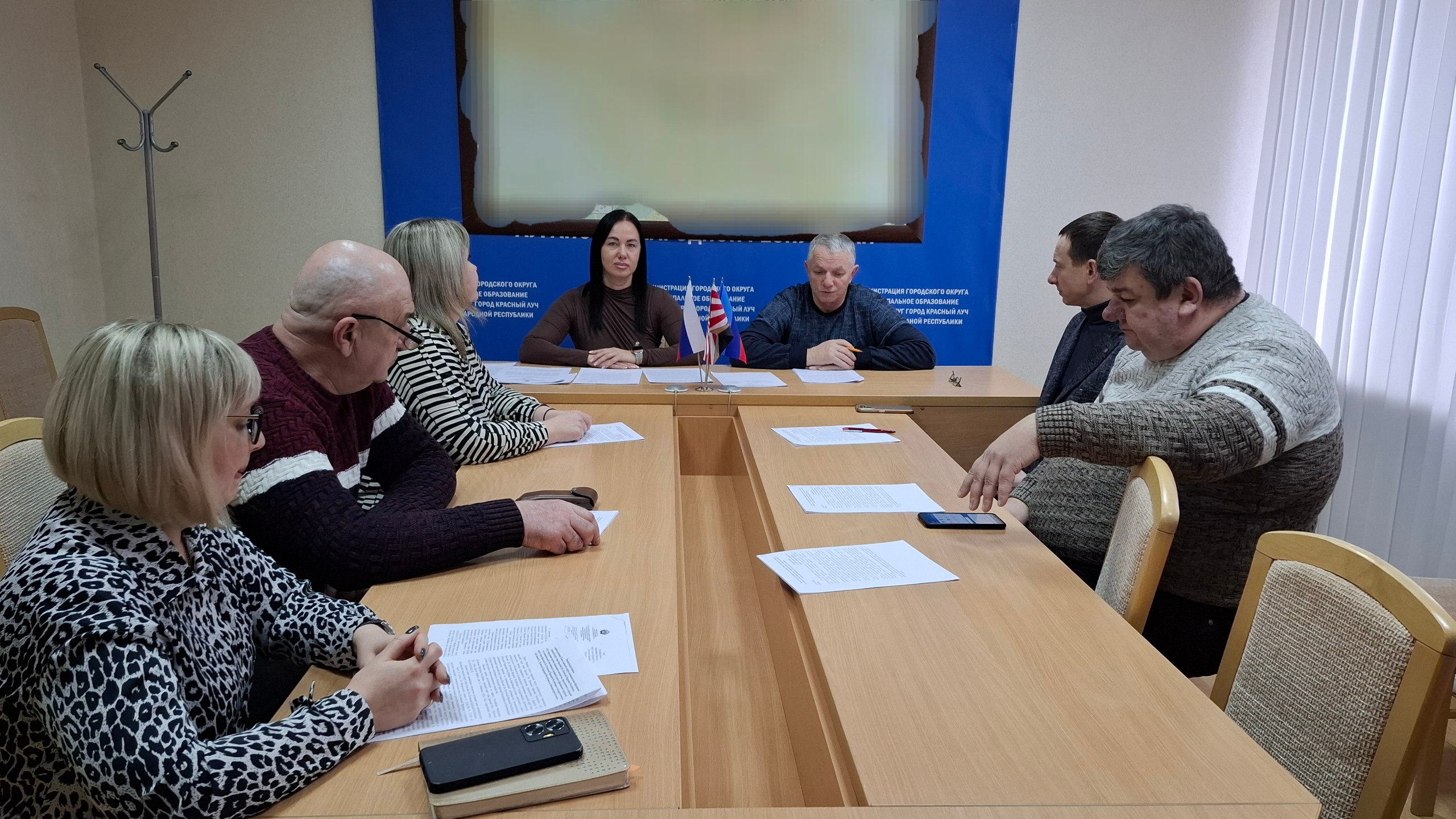 26 февраля состоялось заседание постоянной комиссии по бюджетной, финансовой, налоговой и имущественной политике