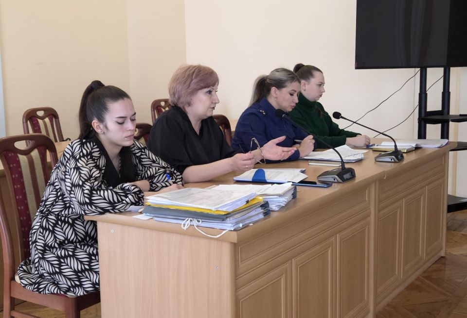 Итоги заседания Совета по опеке в Краснодоне Итоги заседания Совета по опеке в Краснодоне
