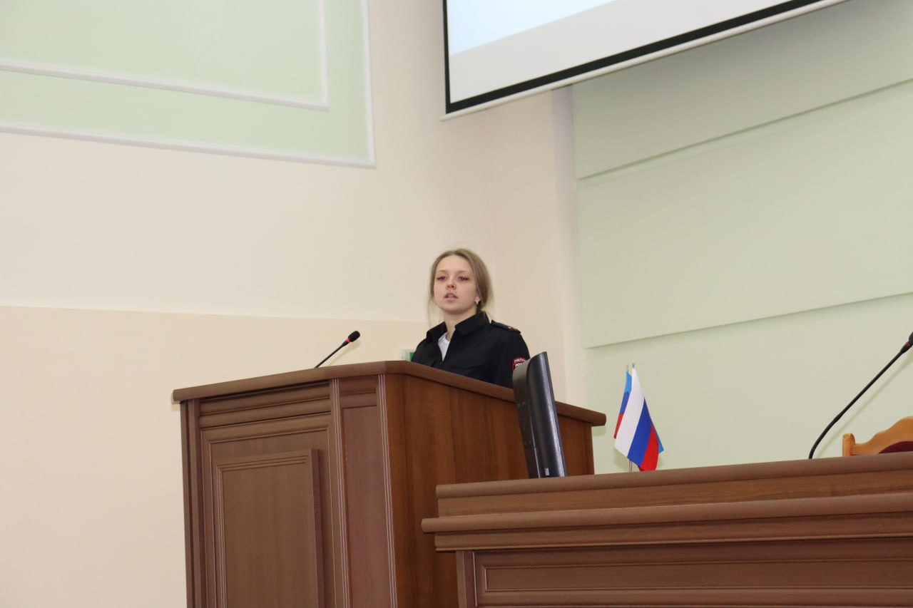 В Антраците состоялось очередное общегородское родительское собрание, посвященное актуальным вопросам профилактики безнадзорности и правонарушений среди несовершеннолетних В Антраците состоялось очередное общегородское родительское собрание, посвященное актуальным вопросам профилактики безнадзорности и правонарушений среди несовершеннолетних