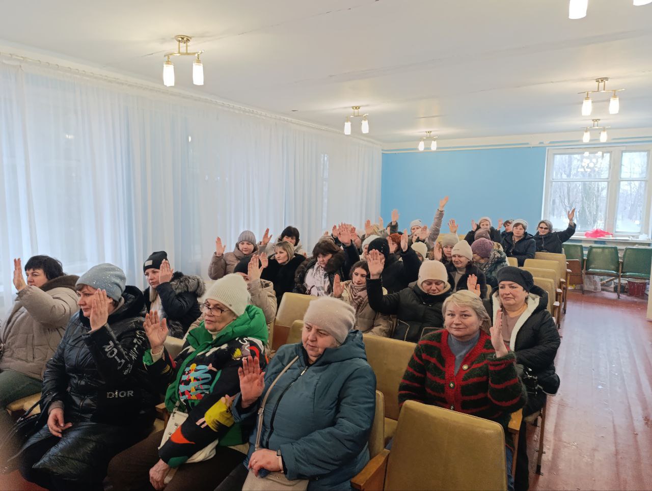 Сегодня в отделе жизнеобеспечения пгт Ясеновский состоялось учредительное собрание территориального общественного самоуправления (ТОС) улицы Молодежная домов № 10, № 11, № 13, № 14, № 15