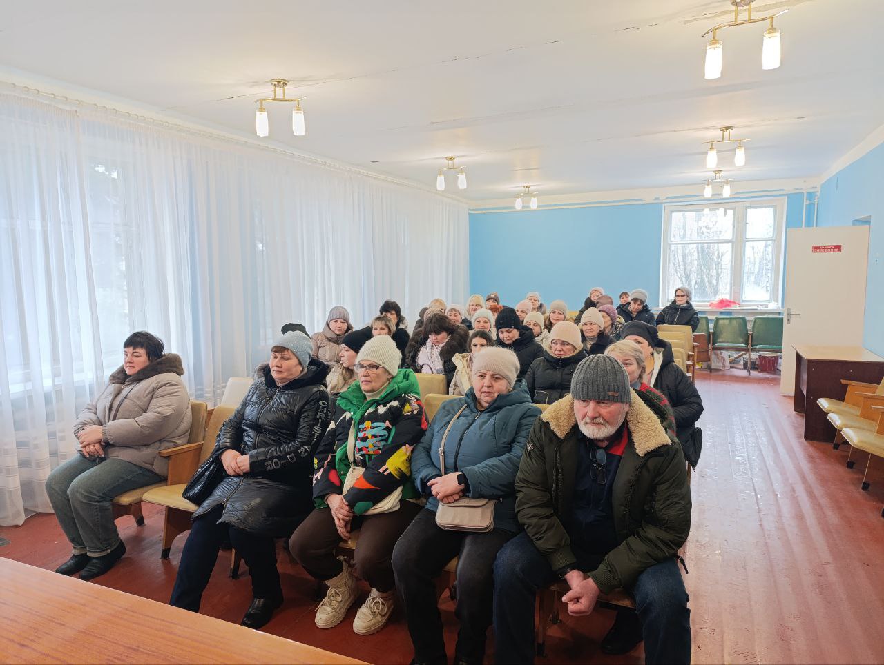 Сегодня в отделе жизнеобеспечения пгт Ясеновский состоялось учредительное собрание территориального общественного самоуправления (ТОС) улицы Молодежная домов № 10, № 11, № 13, № 14, № 15 Сегодня в отделе жизнеобеспечения пгт Ясеновский состоялось учредительное собрание территориального общественного самоуправления (ТОС) улицы Молодежная домов № 10, № 11, № 13, № 14, № 15