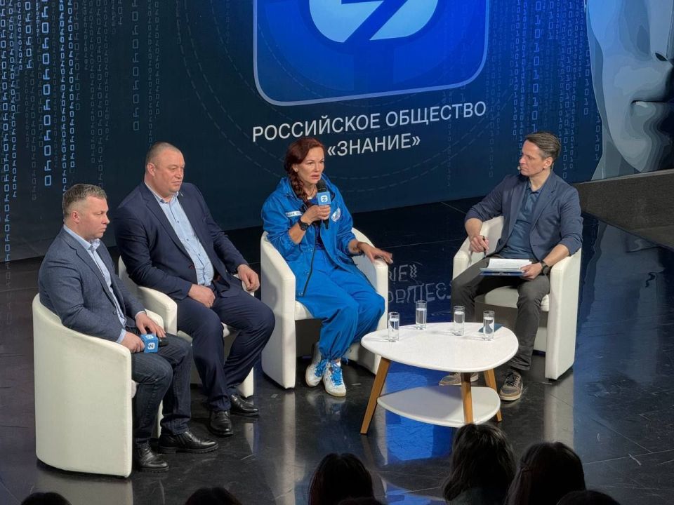 Артём Жога: Прошла первая в этом году онлайн-встреча форума "Патриоты Урала" Артём Жога: Прошла первая в этом году онлайн-встреча форума "Патриоты Урала"