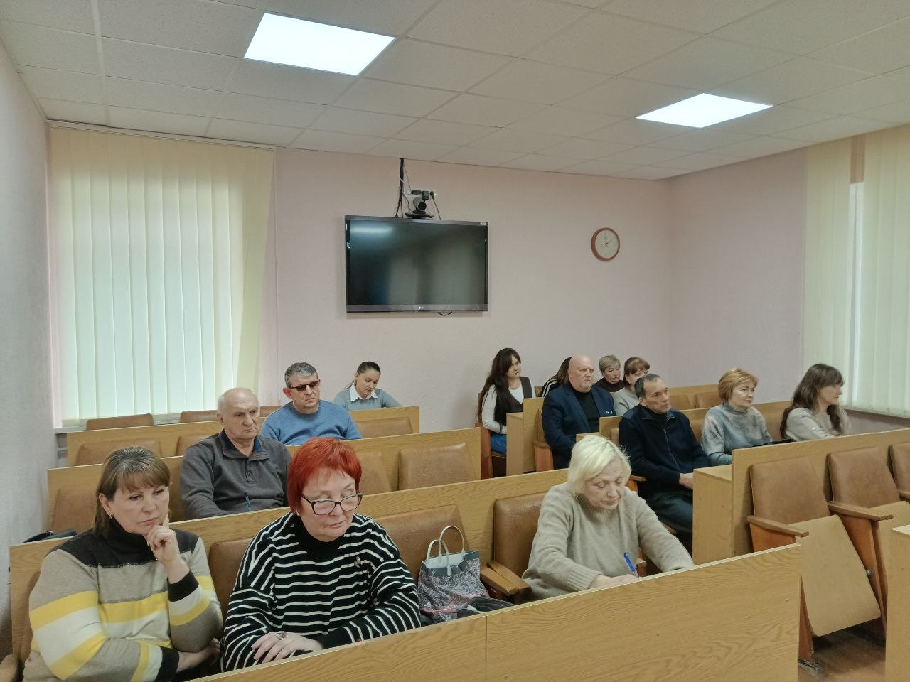 Андрей Рубанцов: Сегодня провел важное совещание, посвященное теме, которая волнует каждого из нас – доступности и качеству медицинской помощи Андрей Рубанцов: Сегодня провел важное совещание, посвященное теме, которая волнует каждого из нас – доступности и качеству медицинской помощи