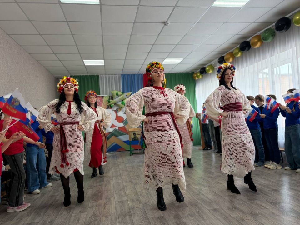 В Старобельске открыта «Парта Героя» в честь Сергея Николаевича Шокотова В Старобельске открыта «Парта Героя» в честь Сергея Николаевича Шокотова